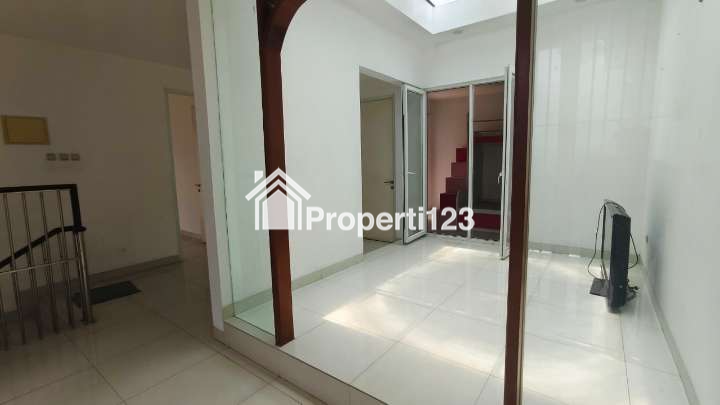 Rumah Boulevard Citra Gran Cibubur Jatisampurna Kota Bekasi - 7