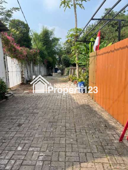 Rumah second murah lokasi strategis dipancoran mas depok - 9