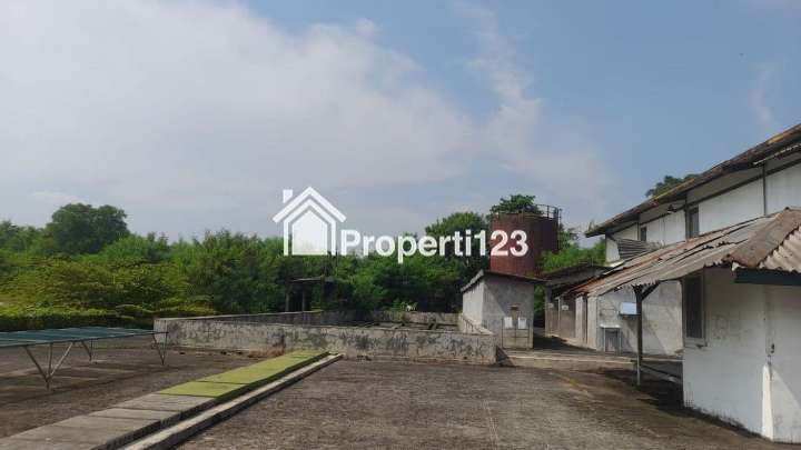 Dijual Gudang/Pabrik di Jl. Suhud Hidayat, Kampung Gorowong, Kelurahan Adiarsa Timur, Kecamatan Karawang Timur, Kabupaten Karawang, Jawa Barat - 7