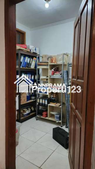 Rumah second 2 lantai murah siap huni dlm perumahan dibeji depok - 9