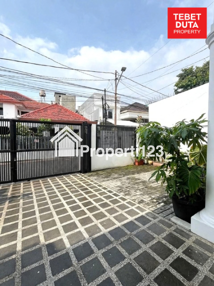Dijual Cepat Rumah Pejaten Barat Siap Huni Akses Jalan 2 Mobil - 2