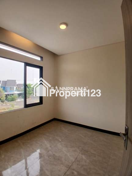 Rumah baru 2 lantai siap huni di Mampang Depok - 7
