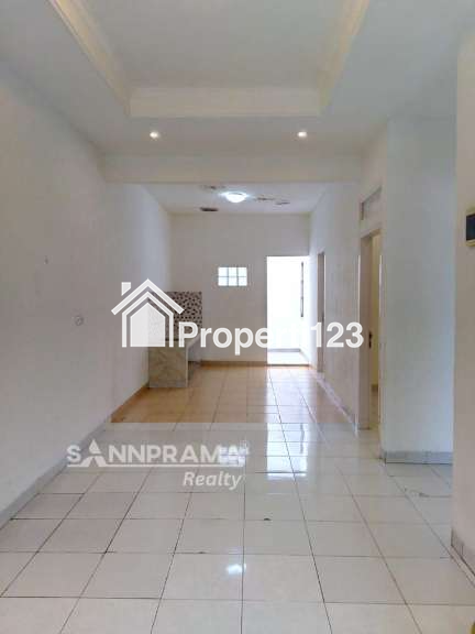 Rumah Second murah tanah luas dlm perumahan siap huni diTapos Depok - 5