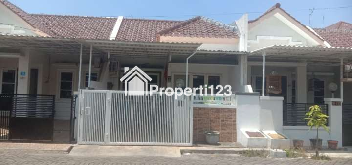 Rumah Semi Furnished Di Perumahan Nirwana Rungkut Surabaya Timu - 1