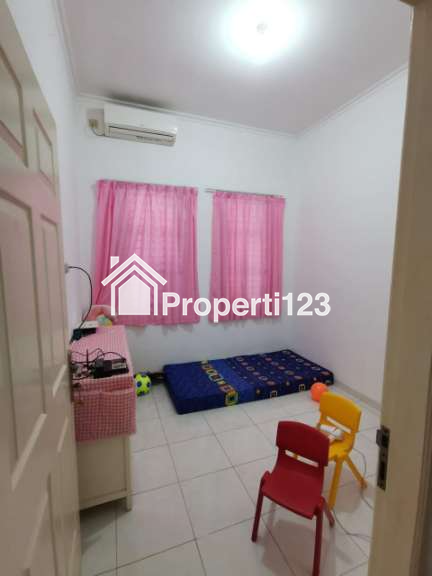 Rumah Semi Furnished Di Perumahan Nirwana Rungkut Surabaya Timu - 9