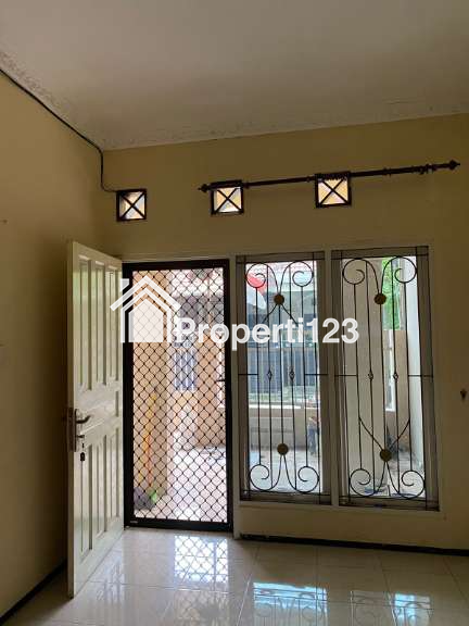 Rumah Murah Siap Huni Lokasi Wiguna Gunung Anyar Surabaya Timur - 3