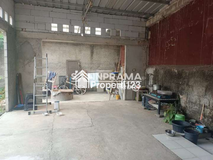 Rumah second luas strategis di Cimanggis Depok - 13