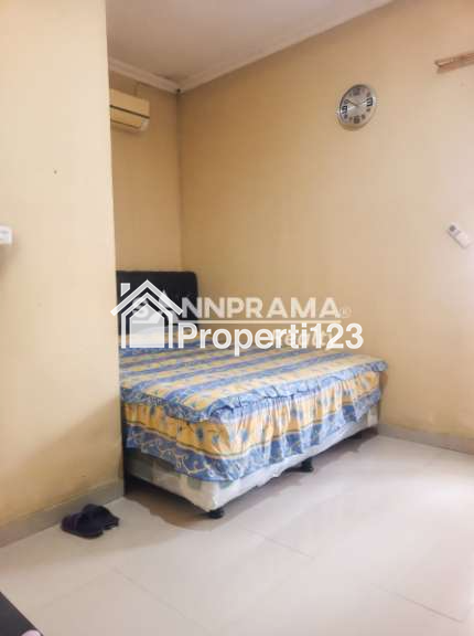 Rumah second luas strategis di Cimanggis Depok - 6