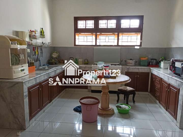 Rumah second tanah luas murah siap huni dekat kampus Gunadarma depok - 8