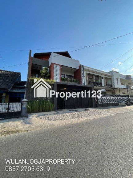 Dijual Rumah Mewah Di Stadion Utara Maguwoharjo Yogyakarta - 2