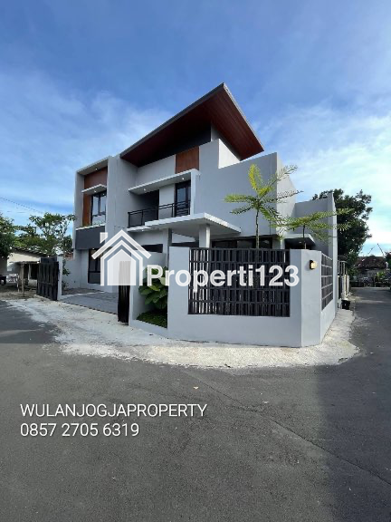 Dijual Rumah Baru Posisi Hook Di Tlogoadi Yogyakarta - 2