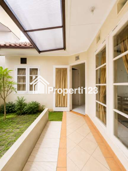 Rumah second murah siap huni dlm perumahan disawangan Depok - 9
