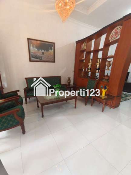 Rumah Siap Huni Lokasi Rungkut Asri Surabaya Timur - 9
