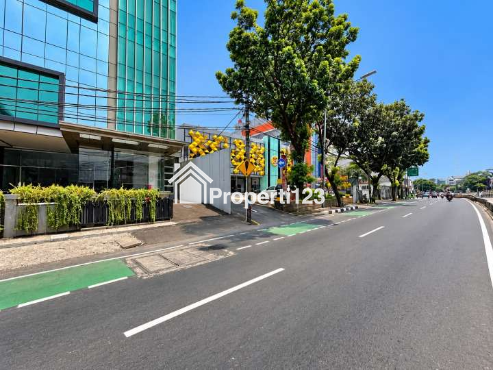 Gedung Kantor Brand New Mampang Prapatan Jakarta Selatan - 14
