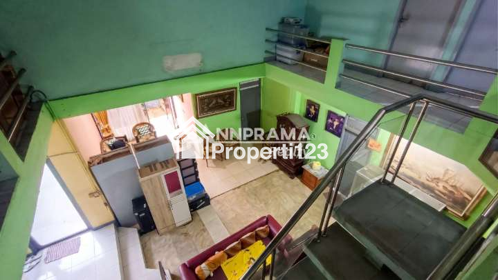 Rumah second hook luas bebas banjir di Bojongsari Depok - 8