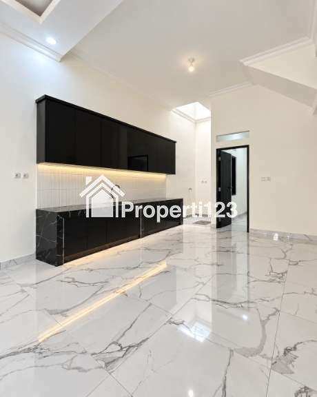 Dijual Rumah Baru 2 Lantai di Kramat Jati Jakarta Timur - 5