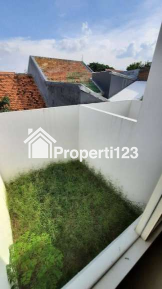 Rumah Modern Baru Gress Di Medokan Asri Rungkut Surabaya Timur - 16