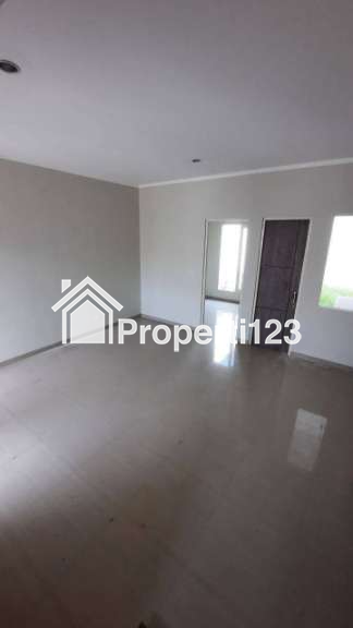 Rumah Modern Baru Gress Di Medokan Asri Rungkut Surabaya Timur - 12