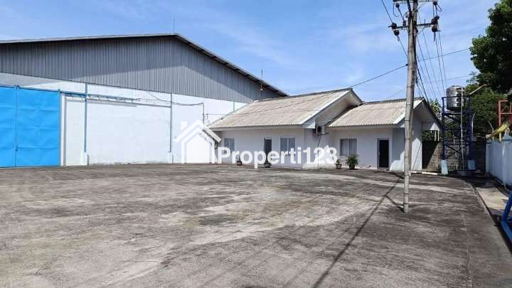 Gudang Siap Pakai Raya Daendles Paciran Lamongan 0 Jalan Pantura - 4