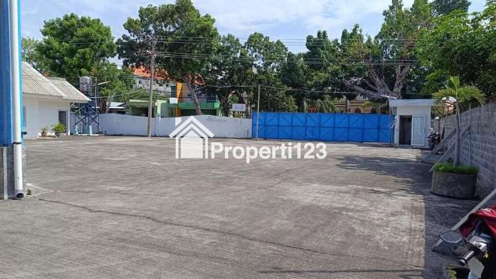 Gudang Siap Pakai Raya Daendles Paciran Lamongan 0 Jalan Pantura - 2
