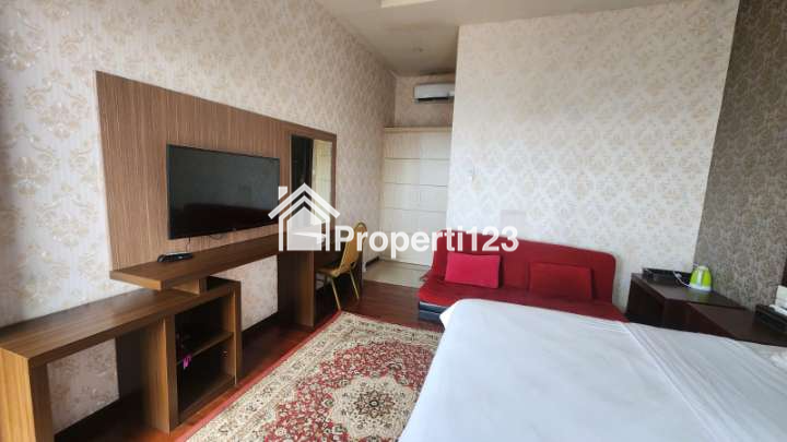 Villa Kolam Renang Di Kota Batu Full Furnished Lokasi Panderman Hill - 9