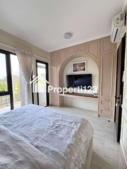 Rumah Minimalis Full Furnished Interior French Contemporer 4 Kamar Tidur 2 Kamar Mandi Carport Selangkah ke Summaba Mall di Summarecon Bandung - 7