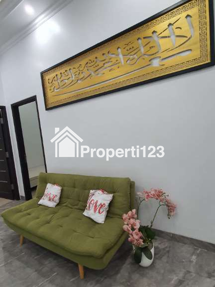 Dijual Rumah Modern Furnished Siap Huni di Keputih Sukolilo Surabaya Timur - 13