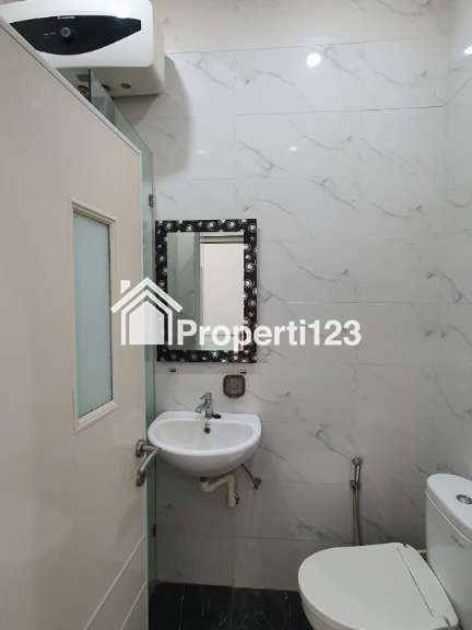 Dijual Rumah Modern Furnished Siap Huni di Keputih Sukolilo Surabaya Timur - 8