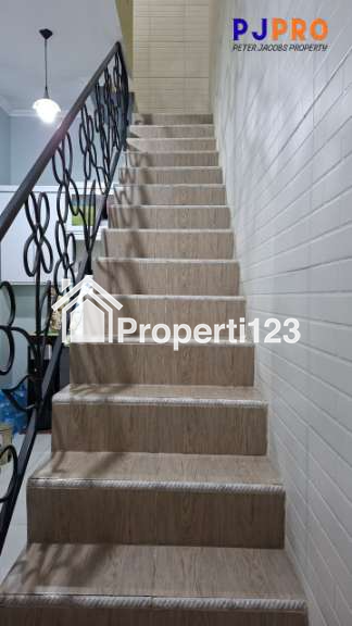 Dijual Rumah Semi Furnished di Mutiara Gading City Bekasi - 11