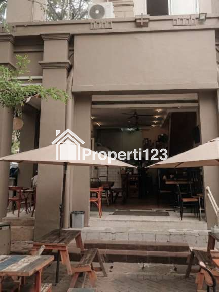 Ruko Hoek Strategis Kondisi Tersewa Grand Galaxy City Bekasi - 3