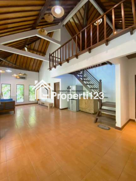 SPACIOUS 4 BEDROOM VILLA WITH TROPICAL GARDEN FOR RENT IN UMALAS – RA035 - 8