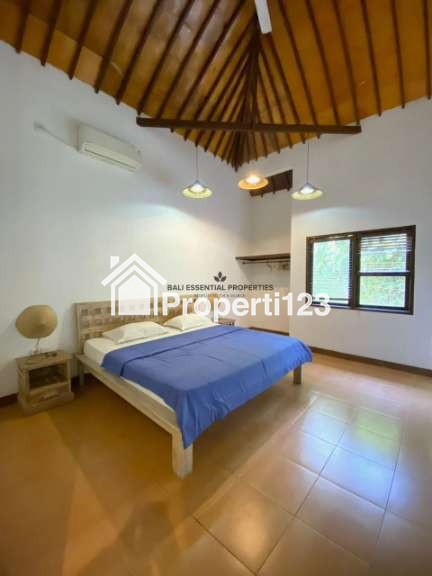 SPACIOUS 4 BEDROOM VILLA WITH TROPICAL GARDEN FOR RENT IN UMALAS – RA035 - 14