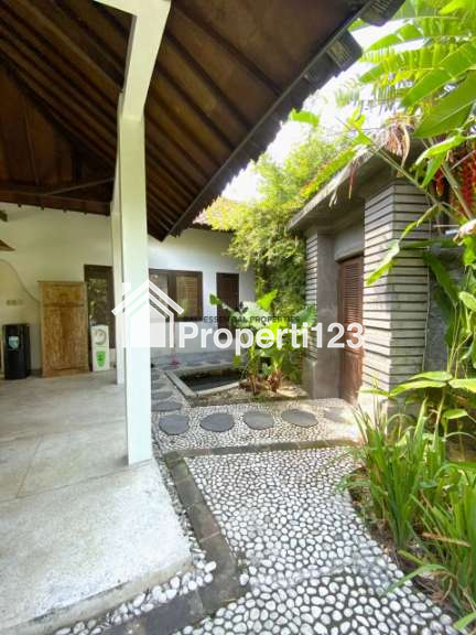 SPACIOUS 4 BEDROOM VILLA WITH TROPICAL GARDEN FOR RENT IN UMALAS – RA035 - 6