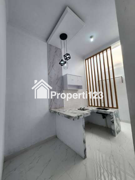 Rumah Idaman Lokasi Villa Gading Harapan Pintu Timur - 9