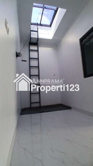 Rumah 2 lantai murah promo cepat 600jtan dibeji depok - 9