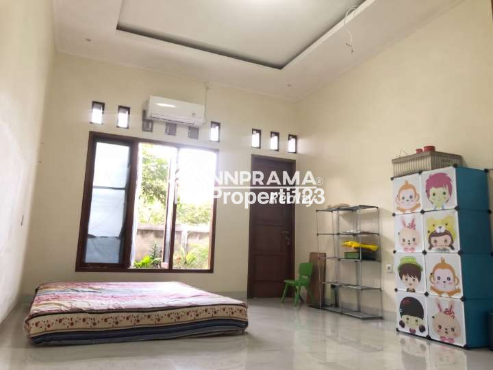 Rumah second murah tanah luas siap huni disawangan Depok - 4