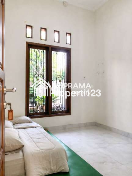 Rumah second murah tanah luas siap huni disawangan Depok - 5