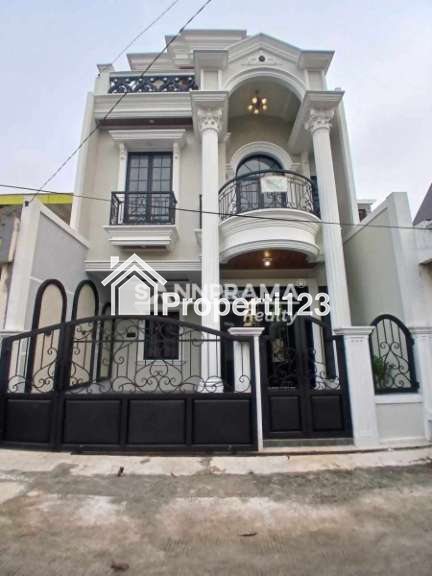 Rumah mewah 3 lantai murah siap huni dimampang depok - 1