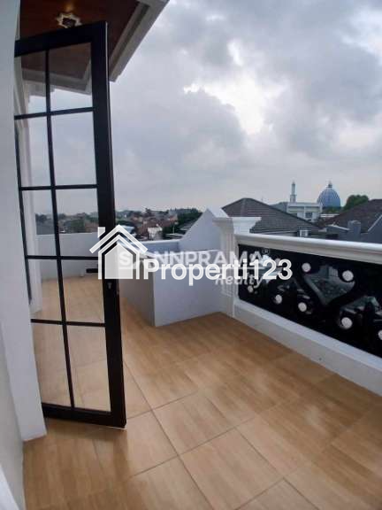 Rumah mewah 3 lantai murah siap huni dimampang depok - 10