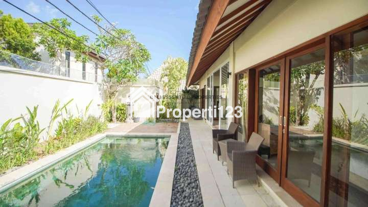 COZY 2 BEDROOM VILLA FOR LEASEHOLD SALE IN UMALAS – BM399 - 2