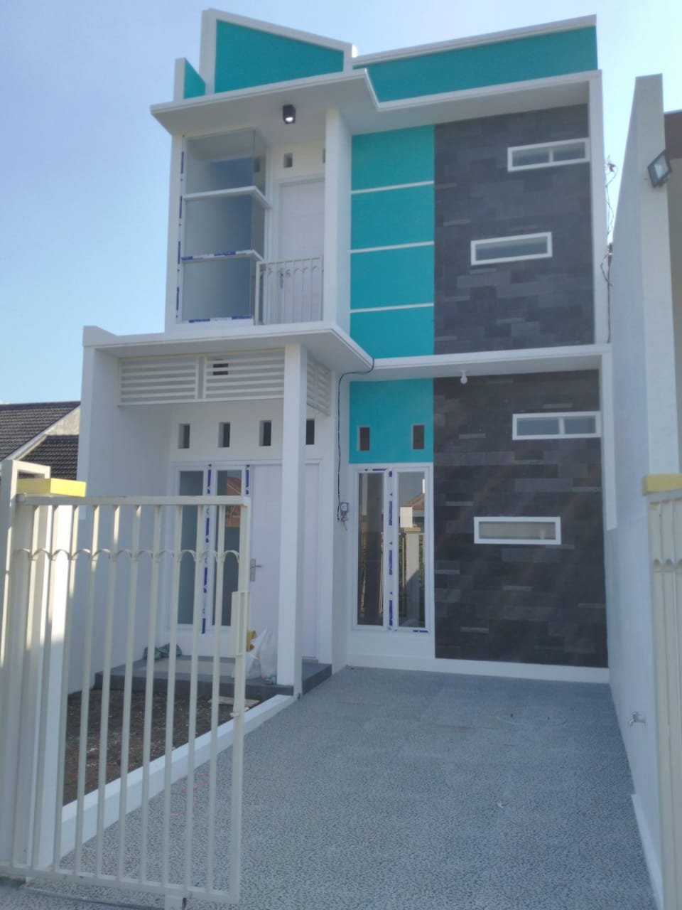 Rumah Murah 2 Lantai Di Malang, - 1