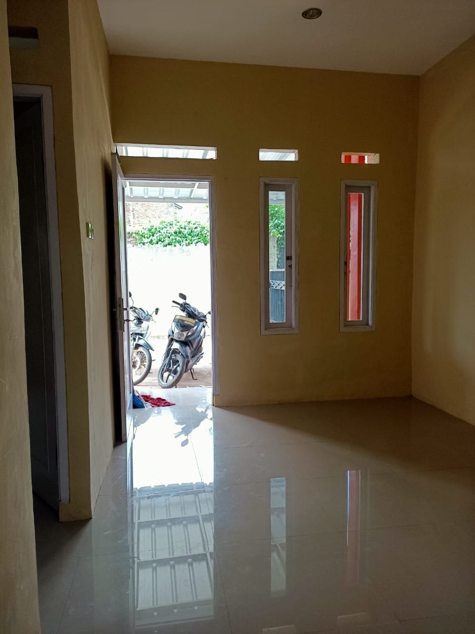 Dijual Rumah Baru Dengan Harga Terjangkau di Rangkapan Jaya, Depok - 9