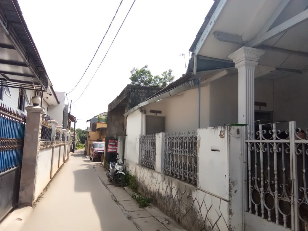 Dijual Murah Rumah Kost  20 Kamar di Jalan Wijaya Kusuma,Bekasi Barat - 3