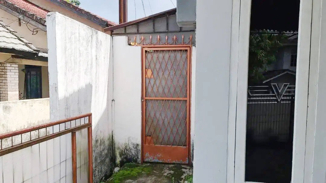 Rumah Dijual Siap Huni Lokasi Strategis Pinggir Jalan di Tengah Kota Palembang - 5