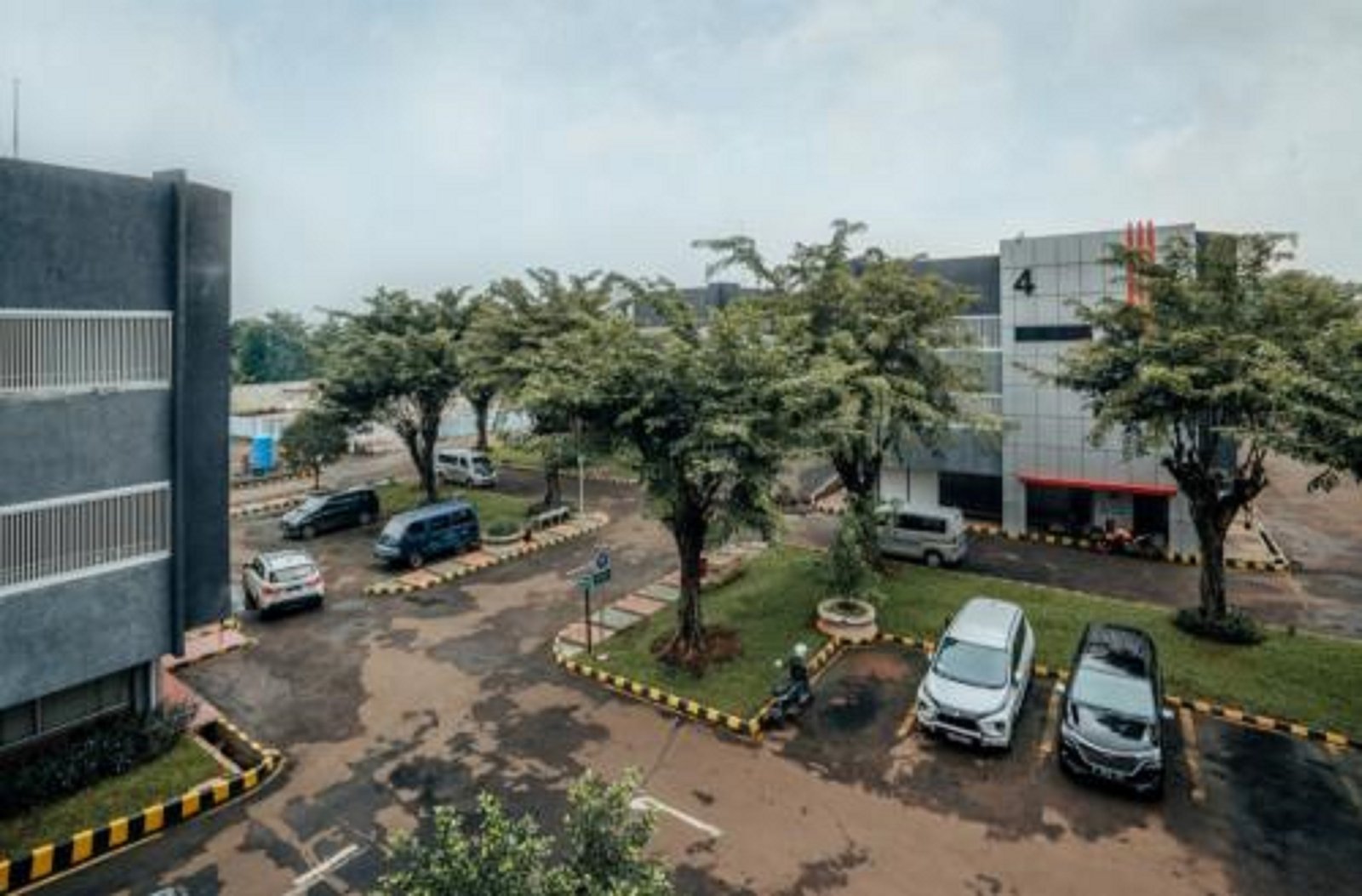 Disewa Gedung Perkantoran Pulomas Office Park di Jl. Jend. Ahmad Yani, Jakarta Timur - 6