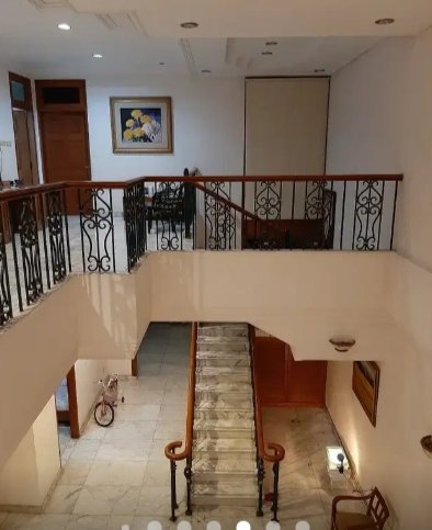 Dijual Rumah mewah di Kawasan Elit Kemang siap huni - 4