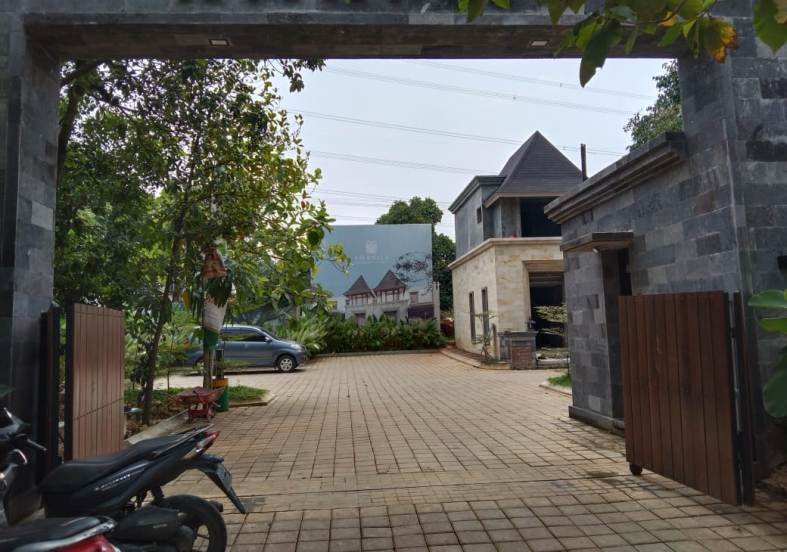 Buruan di Booking !!! Rumah cantik bergaya Bali di Limo - Depok - 5