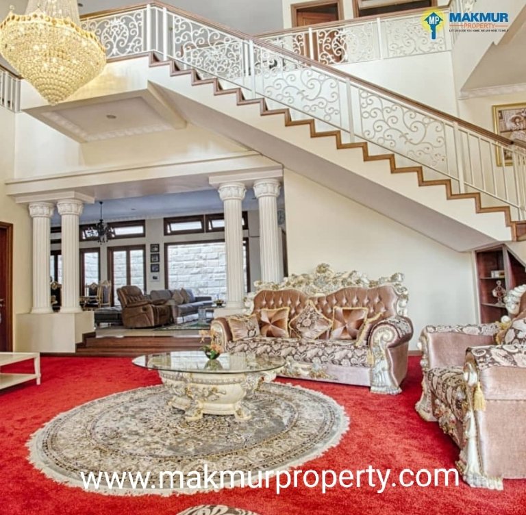 Rumah Mewah Di Kota Malang - 5