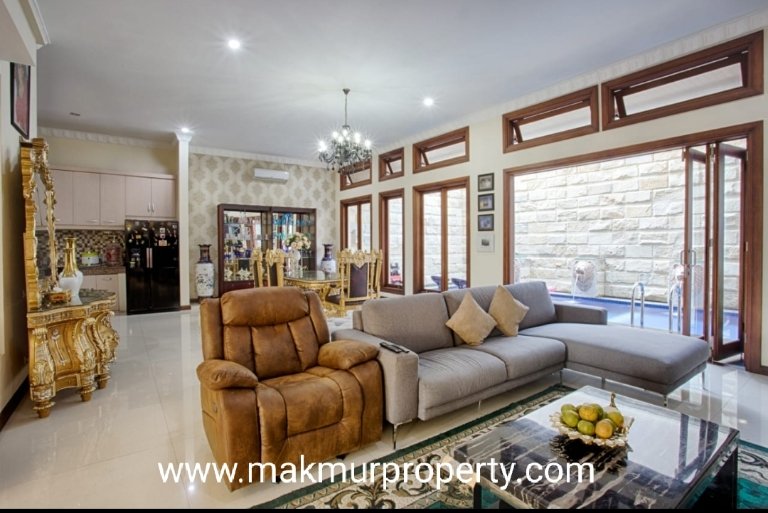 Rumah Mewah Di Kota Malang - 2