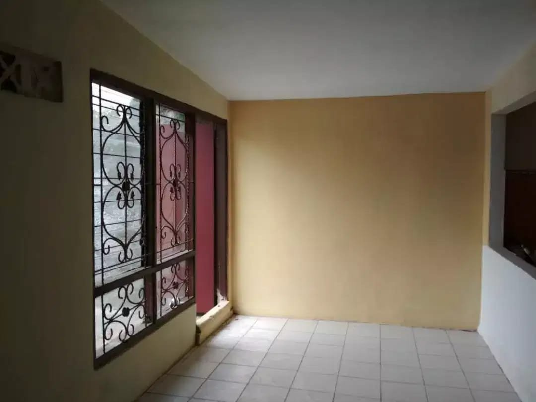 Rumah LUAS 165 meter JUAL CEPAT MURAH - 4